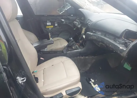 2003 BMW 325Xi from USA, damaged, VIN WBAEU33453PF59808